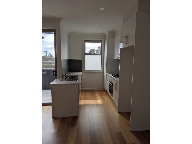 3/90 Watsonia Road, Watsonia VIC 3087