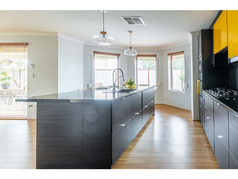 2a Violet Street, Middle Swan WA 6056