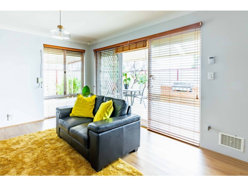 2a Violet Street, Middle Swan WA 6056