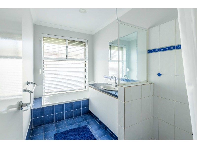 2a Violet Street, Middle Swan WA 6056