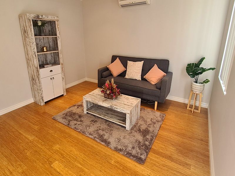 33 Waterlily Drive, Dudley Park WA 6210