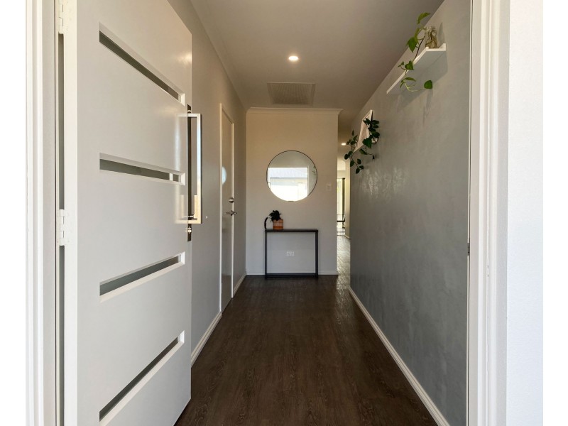 7 Unwin Way, Byford WA 6122