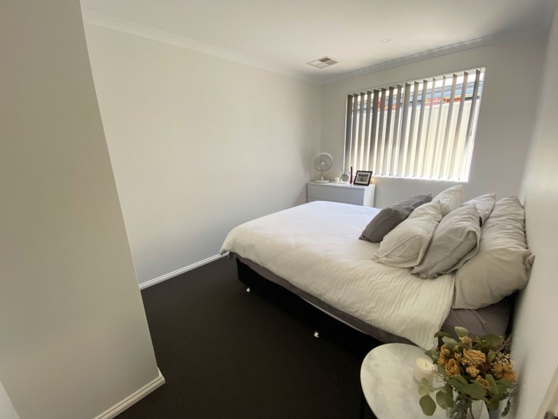 7 Unwin Way, Byford WA 6122