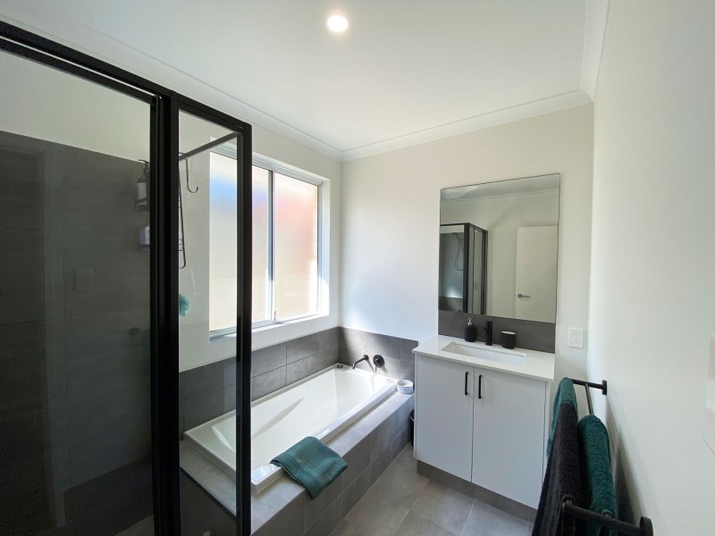 7 Unwin Way, Byford WA 6122