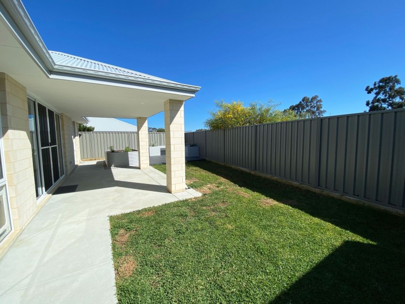 7 Unwin Way, Byford WA 6122