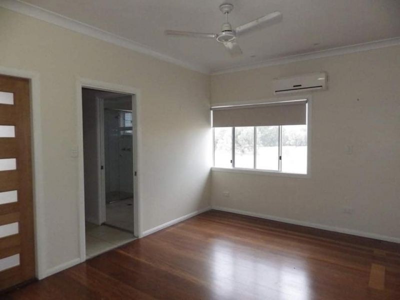 2 Burke Street, Yuleba QLD 4427