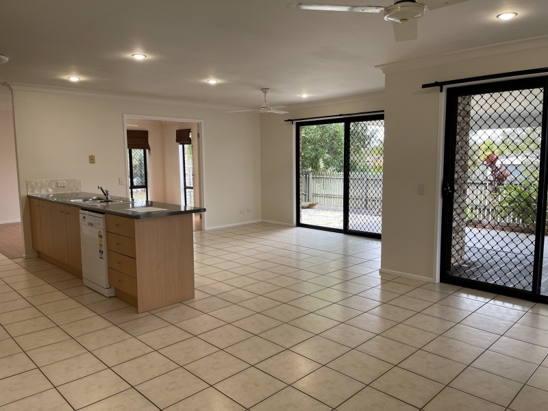 1 Venetian Crt, Griffin QLD 4503