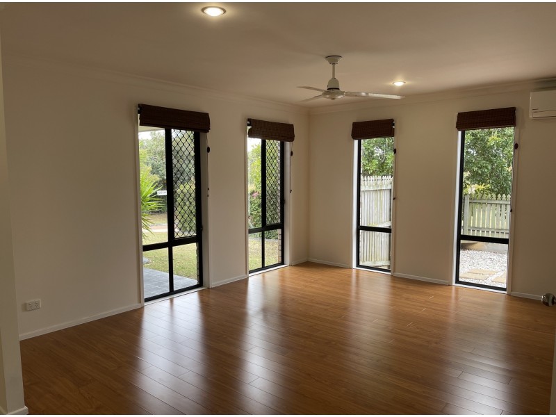 1 Venetian Crt, Griffin QLD 4503