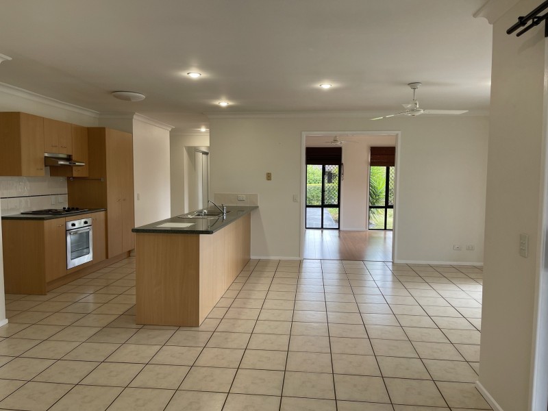 1 Venetian Crt, Griffin QLD 4503