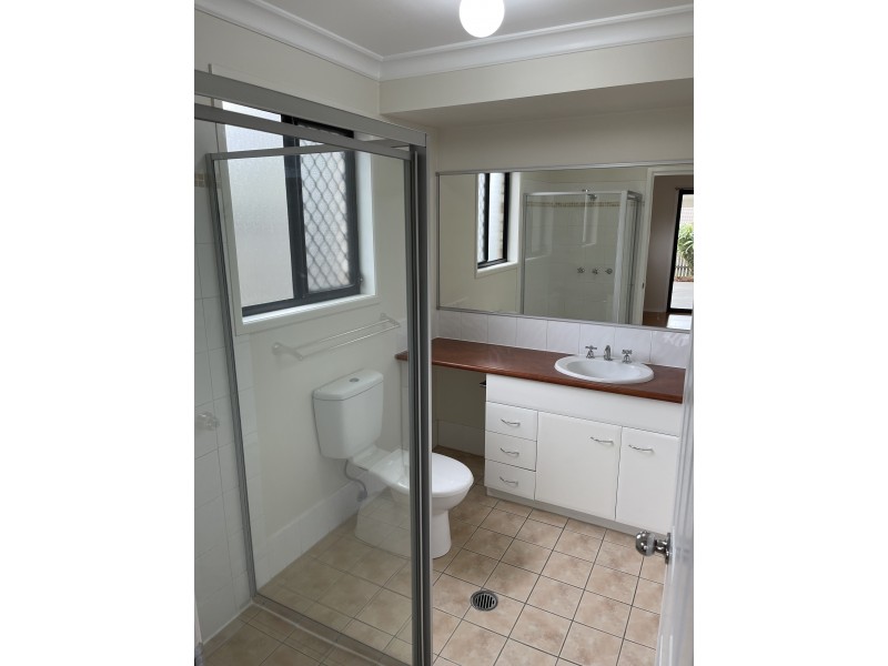 1 Venetian Crt, Griffin QLD 4503