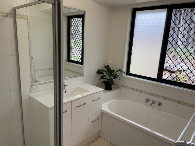 1 Venetian Crt, Griffin QLD 4503