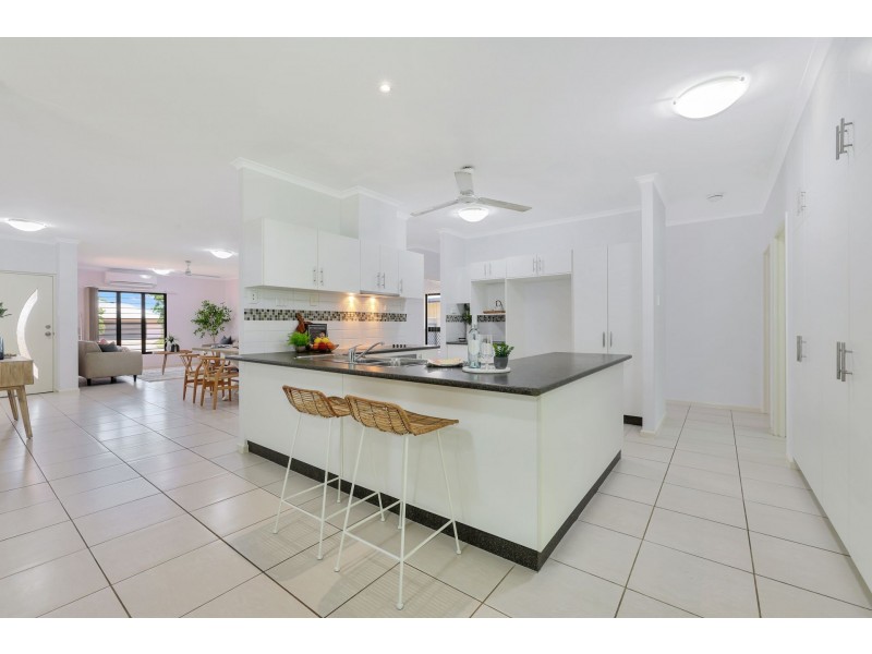 53 Danimila Terace, Lyons NT 0810