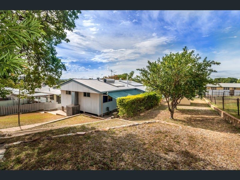24 Kokoda Road, Soldiers Hill QLD 4825