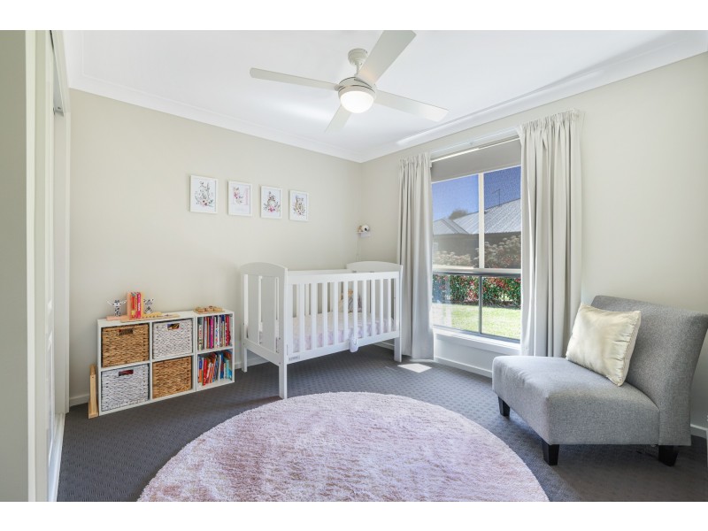 11 Windmill Drive, Moore Creek NSW 2340