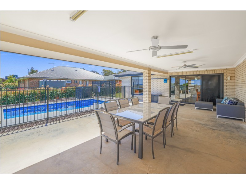 11 Windmill Drive, Moore Creek NSW 2340