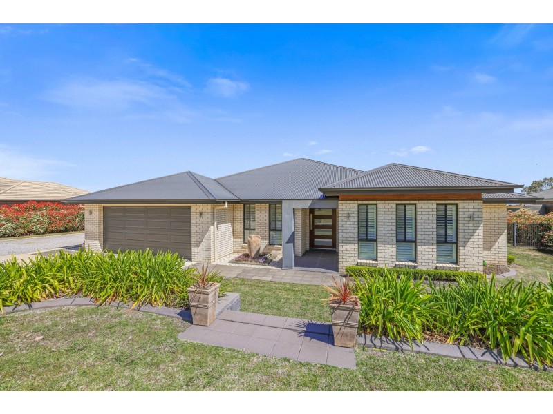 11 Windmill Drive, Moore Creek NSW 2340