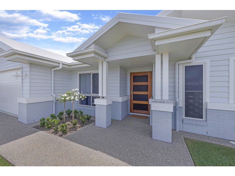 12 Lavella Street, Bargara QLD 4670