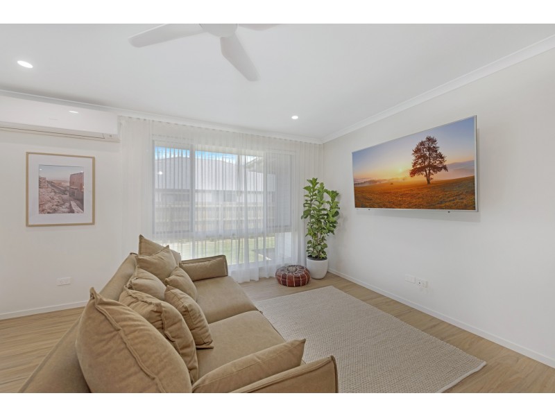 12 Lavella Street, Bargara QLD 4670