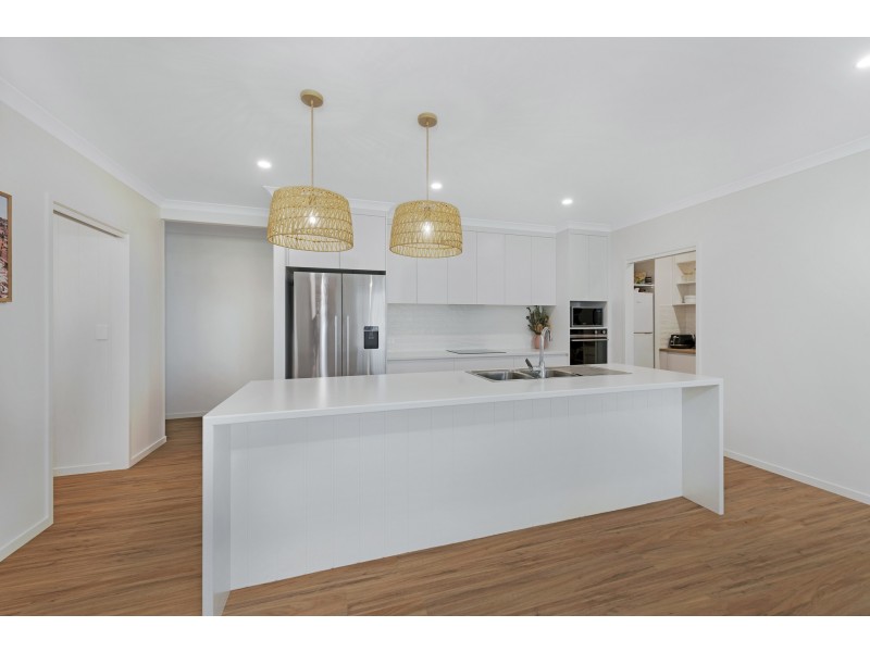 12 Lavella Street, Bargara QLD 4670