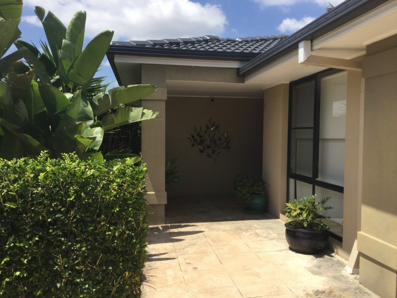 4 Sundew crescent, Upper Coomera QLD 4209
