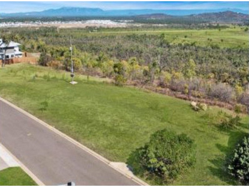 93 Goicoechea Drive, Bushland Beach QLD 4818