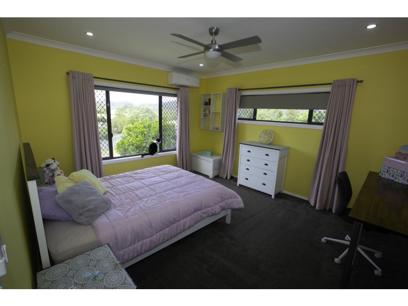 125 Cedar Creek Road, Upper Kedron QLD 4055