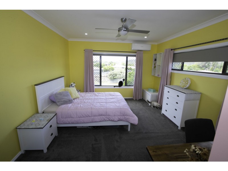 125 Cedar Creek Road, Upper Kedron QLD 4055