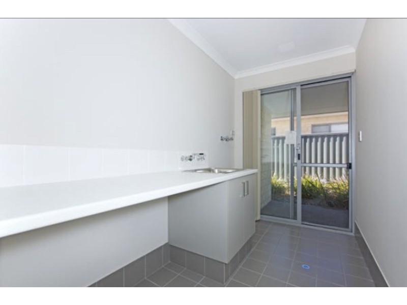65 Barron turn, South Yunderup WA 6208