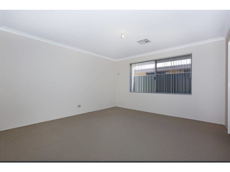 65 Barron turn, South Yunderup WA 6208