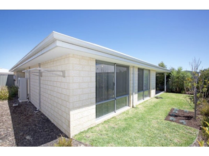 65 Barron turn, South Yunderup WA 6208