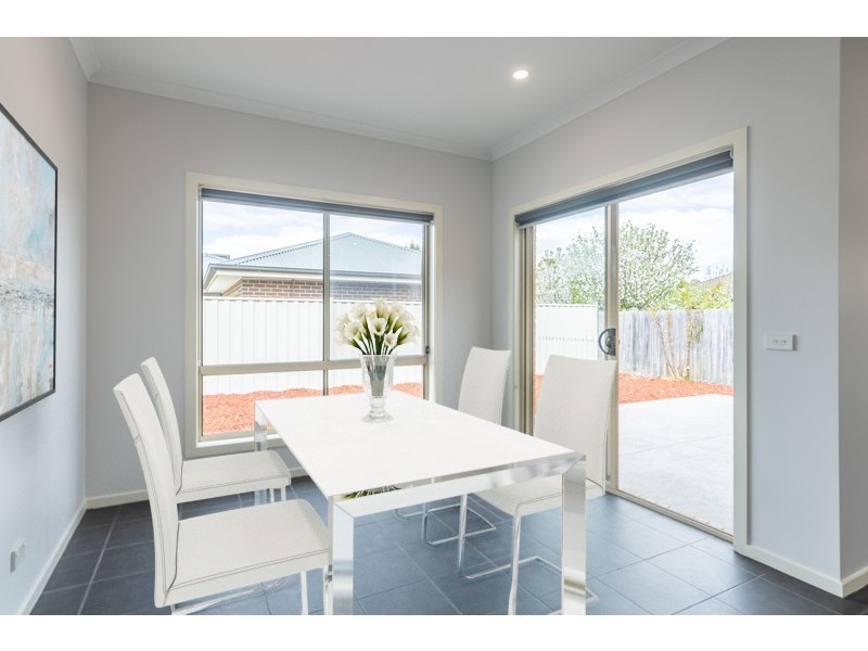 56 Mulberry Pass, Craigieburn VIC 3064