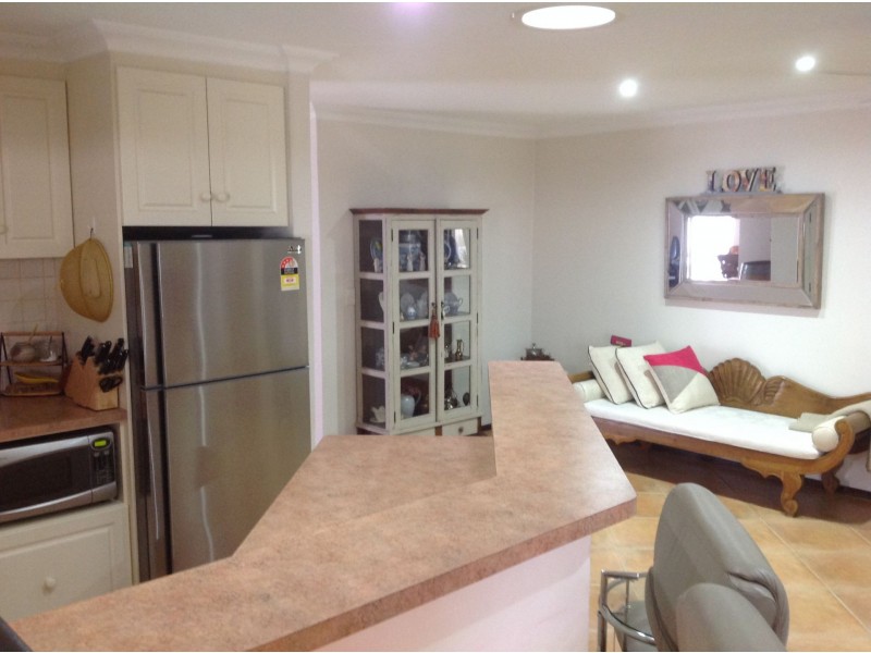 21 Swan Avenue, Collie WA 6225