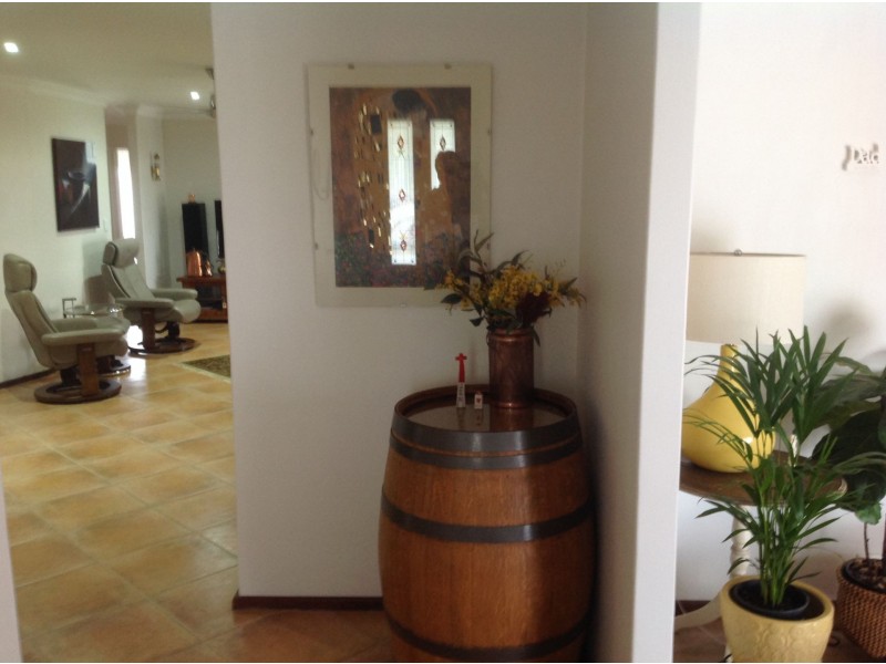 21 Swan Avenue, Collie WA 6225