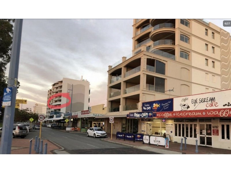 25/17-21 Rockingham beach road, Rockingham WA 6168