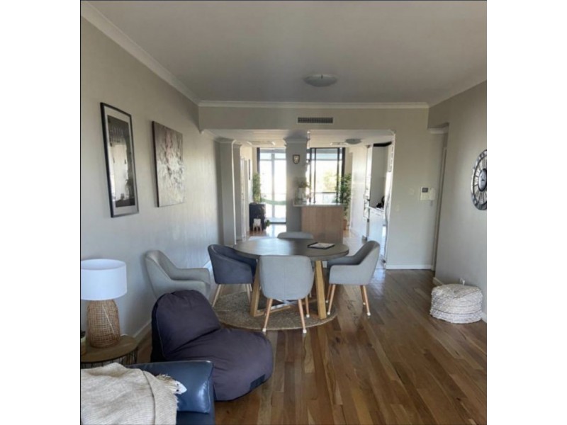 25/17-21 Rockingham beach road, Rockingham WA 6168