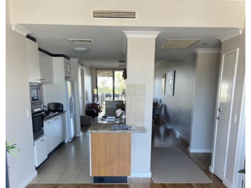 25/17-21 Rockingham beach road, Rockingham WA 6168