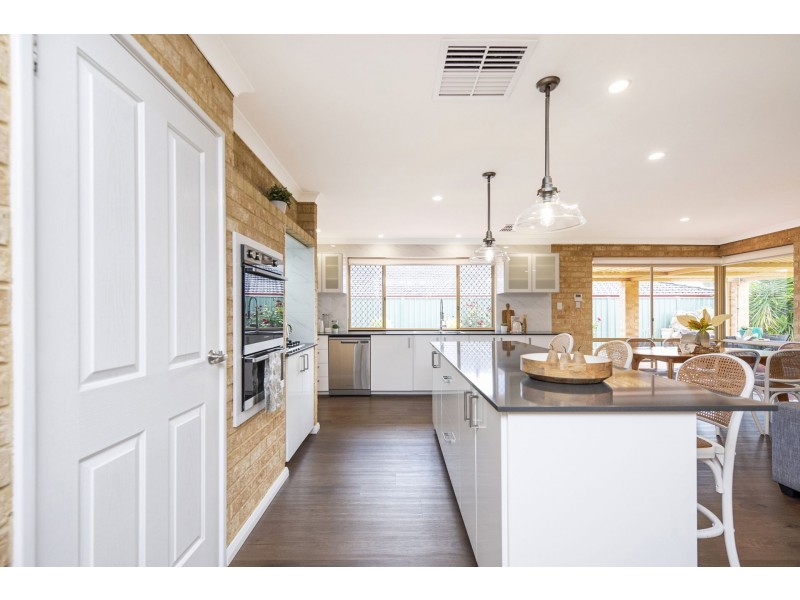 5 Tumba Court, Joondalup WA 6027