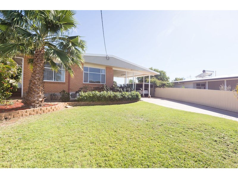 4 Topaz Street, Mount Isa QLD 4825