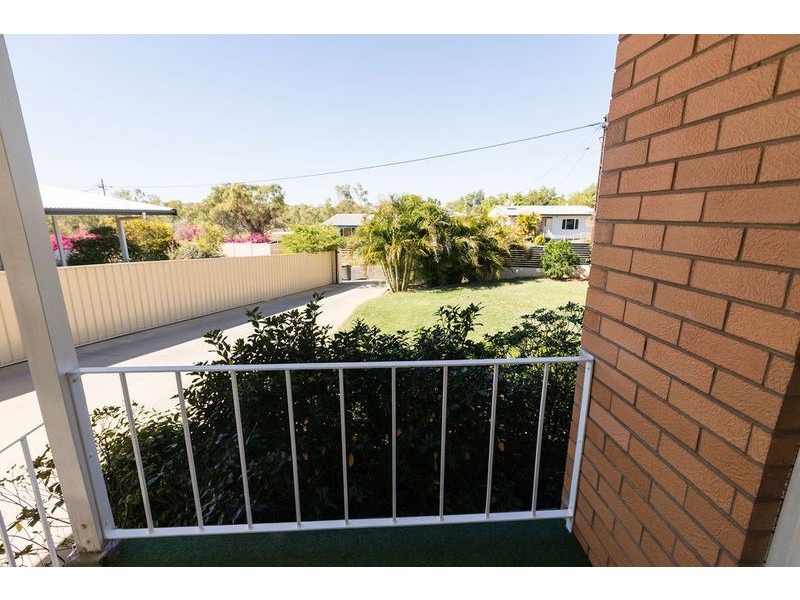 4 Topaz Street, Mount Isa QLD 4825
