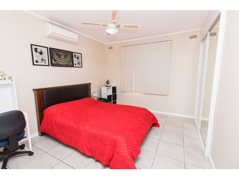 4 Topaz Street, Happy Valley QLD 4825