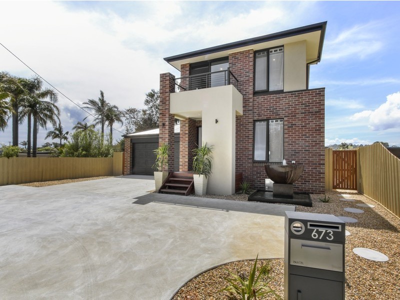 673 Esplanade, Lakes Entrance VIC 3909