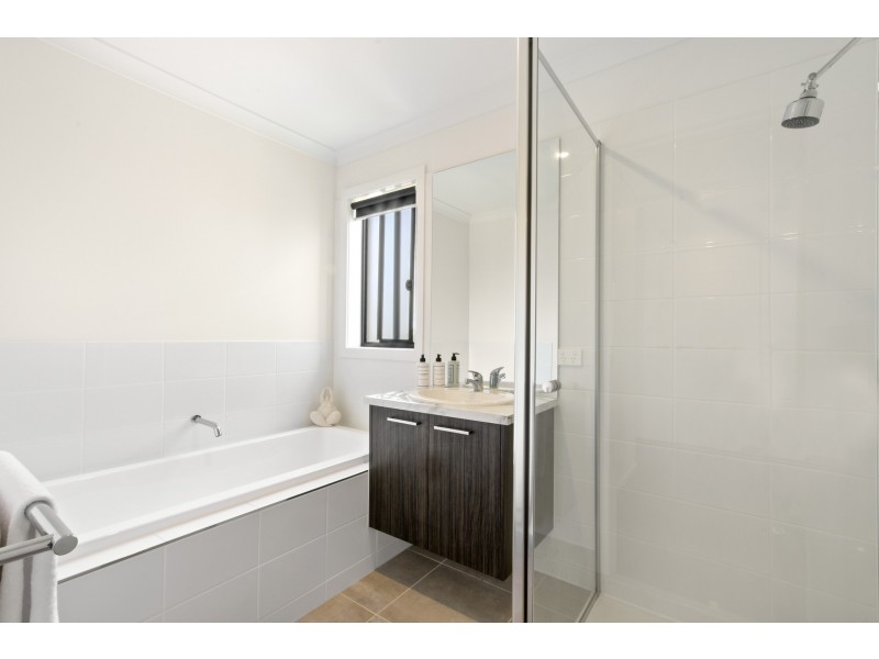 673 Esplanade, Lakes Entrance VIC 3909