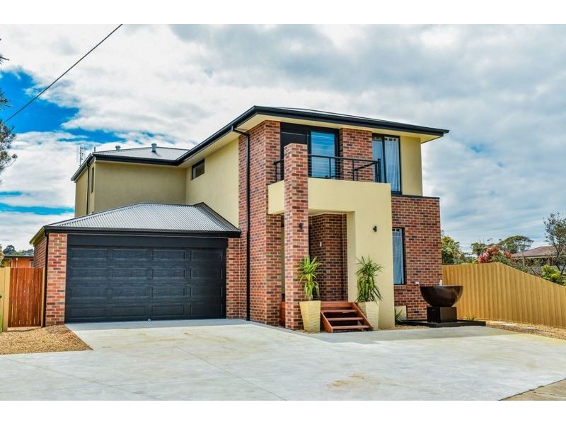 673 Esplanade, Lakes Entrance VIC 3909