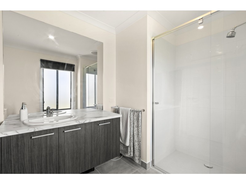 673 Esplanade, Lakes Entrance VIC 3909