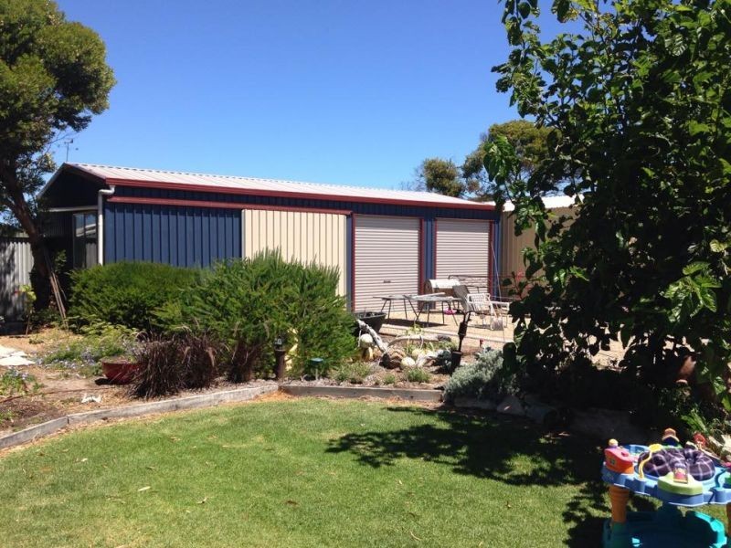 28 Dawn St, Hopetoun WA 6348