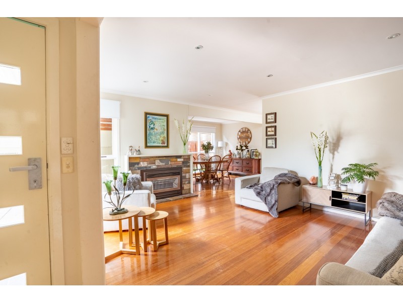 25 Yackatoon Ave, Aspendale VIC 3195