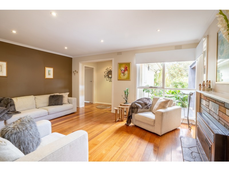 25 Yackatoon Ave, Aspendale VIC 3195