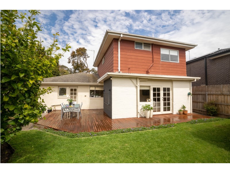 25 Yackatoon Ave, Aspendale VIC 3195