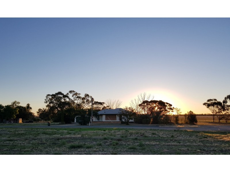 32 Patterson Street, Quambatook VIC 3540