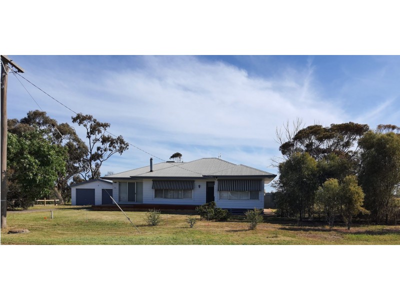 32 Patterson Street, Quambatook VIC 3540